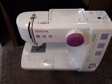 macchina da cucire portatile