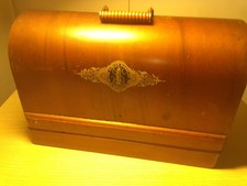 Antica Macchina Da Cucire