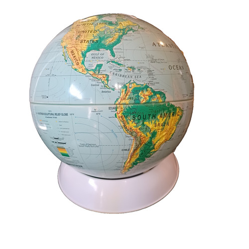 Mappamondo scultoreo