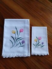 Asciugamano viso + ospite in misto lino con ricamo punto croce