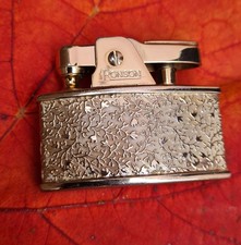 Mint Condition  Vintage Ladies