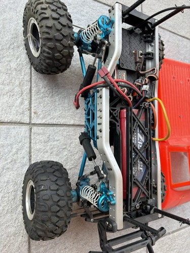 Axial ax10 crawler rc 4wd - axial, 1:10