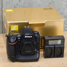 Corpo reflex Nikon D4 Pro - condizioni di usura/affare pesanti - otturatore 353k