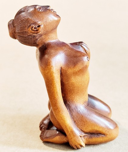 M8664 statuina netsuke in - statuina,
