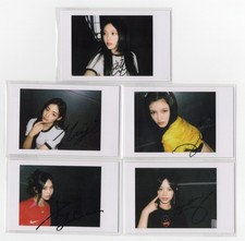 NewJeans Get Up Yizhiyu Official POB Polaroid Set