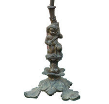 Candeliere portacandela bronzo lavorato, con putto angelo angioletto