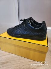 Sneaker in pelle con logo