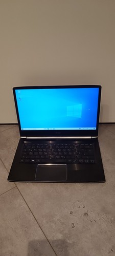 Acer swift sf514 557q - swift,