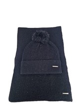 Set sciarpa e zuccotto da