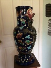 PIEDISTALLO IN CERAMICA MAIOLICA GRES PORTAOMBRELLI GATOR ALLIGATORE antico