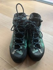 Scarponi escursionismo alpino donna La Sportiva Trango Tech W GTX leggeri 