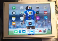 Tablet Apple iPad Air 16GB WI-FI silver MD788TY/A [MD788TY/B]