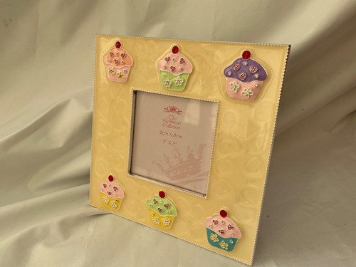 Cornice portafoto torta tazza