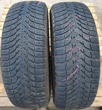 GOMME N°02 PNEUMATICI