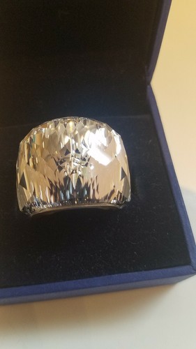 Splendido anello cristallo