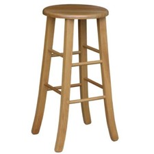 Sgabello di legno con seduta