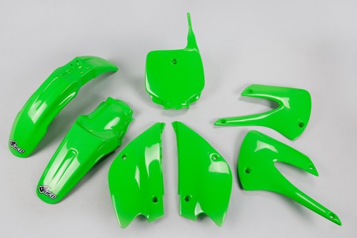 Kit plastiche restyling - plastiche,