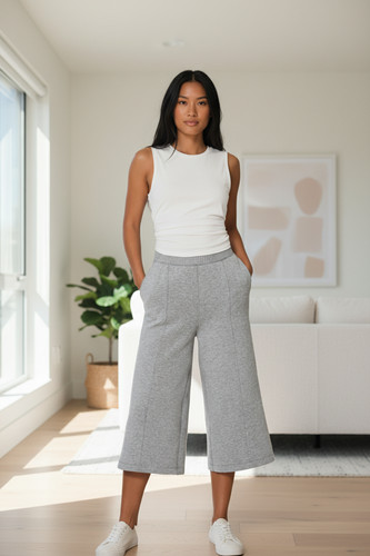 Lululemon new form crop - crop, 17"