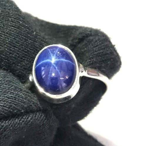 Anello zaffiro stella blu