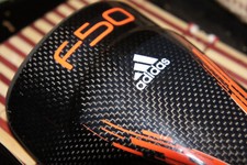 Adidas shinpads (shin guard)