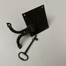 Unica vecchia serratura