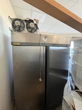 ARMADIO FRIGO  FRIGORIFERO ZOPPAS PROFESSIONALE H200xL144xP70 - H. motore 28cm.