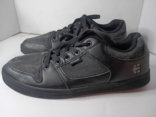Scarpe sneakers classiche