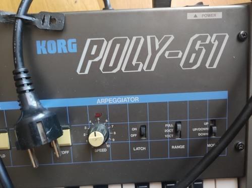 Korg poly sintetizador - korg,