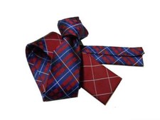 Cravatta a quadri piazzato
