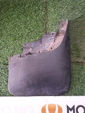 PARASCHIZZI ANTERIORE DESTRO NISSAN NAVARA D22 NP300 PARASPRUZZI PARAFANGO 