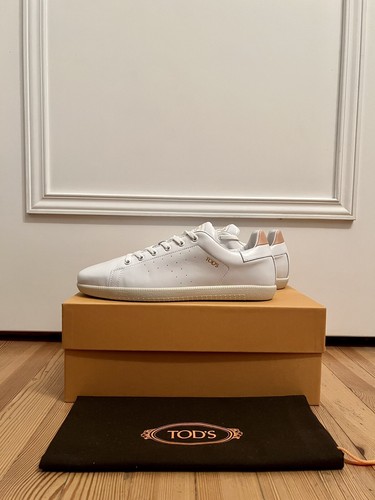 Sneaker tods nuove - nuove!, €