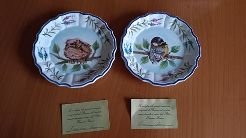 Coppia piatti dipinti a - coppia, di