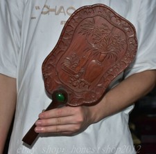 Antica statua ventaglio