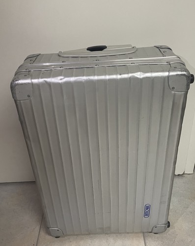 Rimowa opal cabin pre lvmh - rimowa,