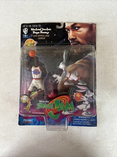 Statuina michael jordan bugs - michael,