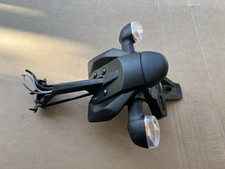 PORTA TARGA CON FRECCE YAMAHA TRACER 900 2015-2017 / PLATE