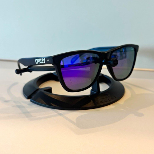 Oakley frogskins sunglasses - frogskins,