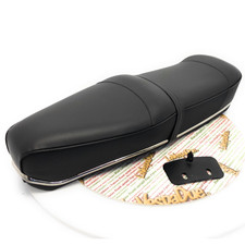 Sella NERA per LAMBRETTA MK 3 stile PEGASO PEGASUS con fregi laterali cromati pe