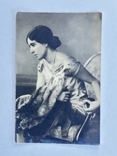 RAGAZZA RITRATTO ANNI 1930