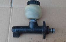 Clutch pump ate tank - +,