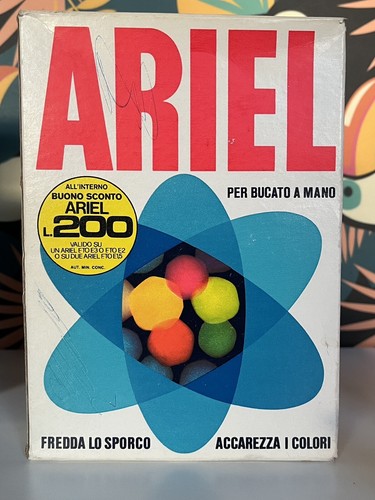 Ariel bucato mano - bucato, a