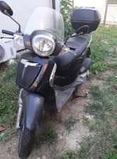 Pezzi di ricambio usati per