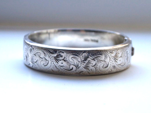 Bracciale donna inciso con