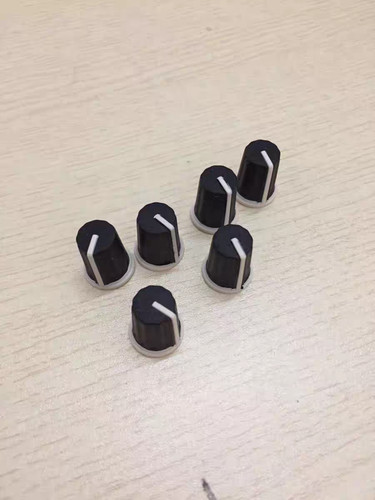 Pezzi manopola bianca - manopola, nera