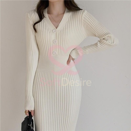 Woman knitted autumn - autumn, winter