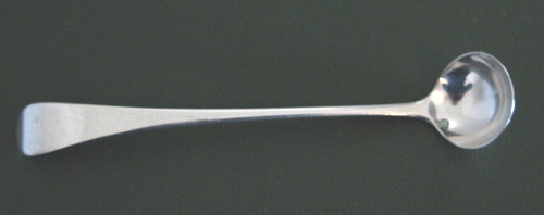 Antico mestolo per condimenti
