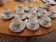 Set completo di 11 tazzine da