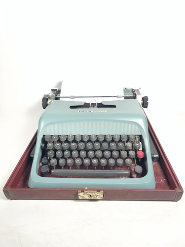 Vintage olivetti studio - studio, 44
