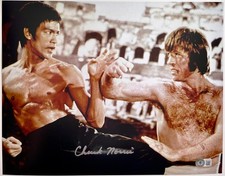 Chuck Norris firmato La via