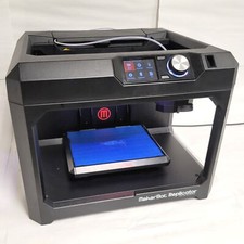 Stampante 3D desktop MakerBot